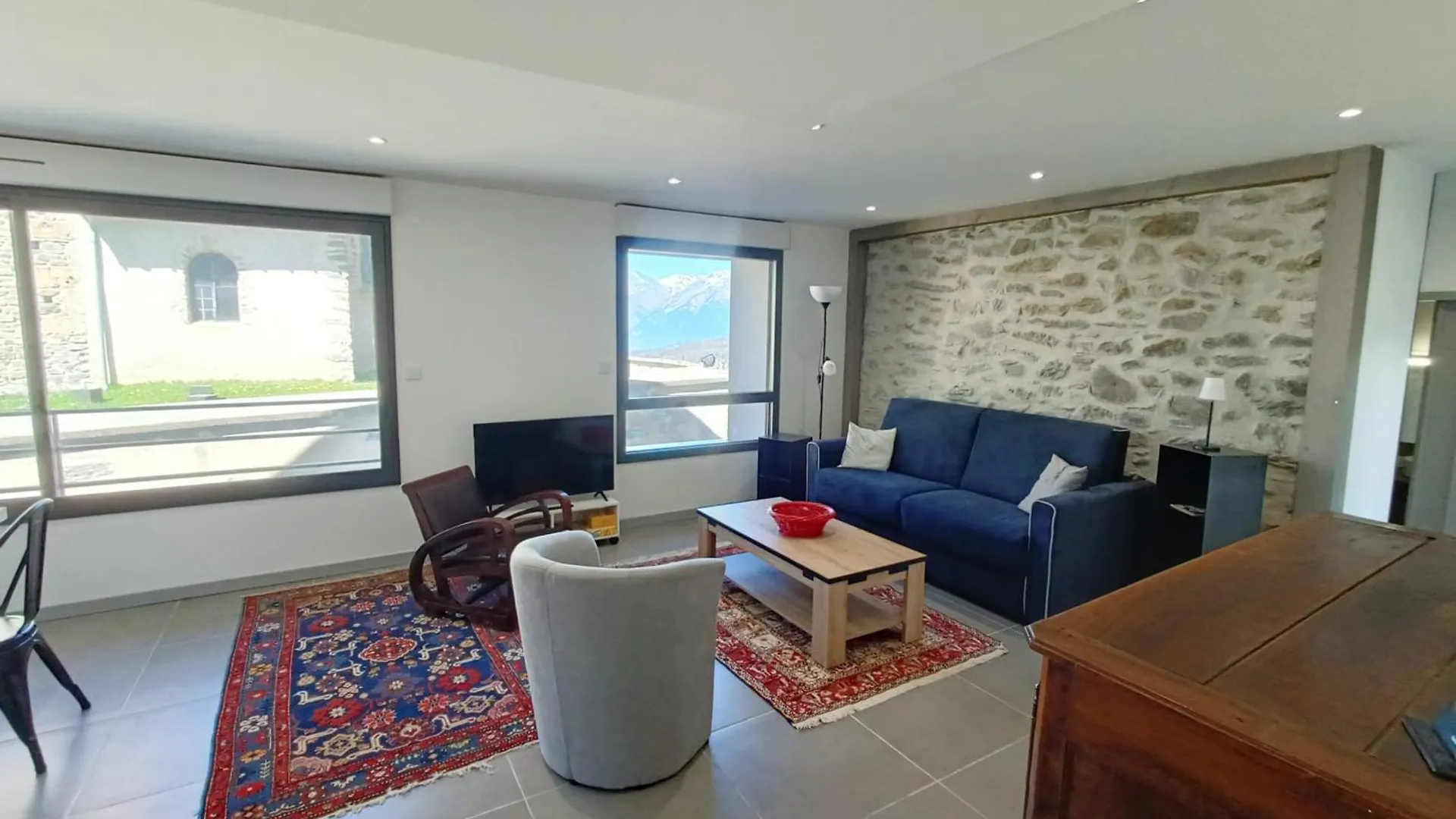 Apartment for 6 people in Albiez with balcony  Albiez-Montrond